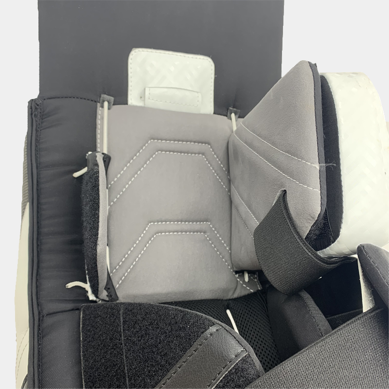 SUEDE KNEE CRADLE